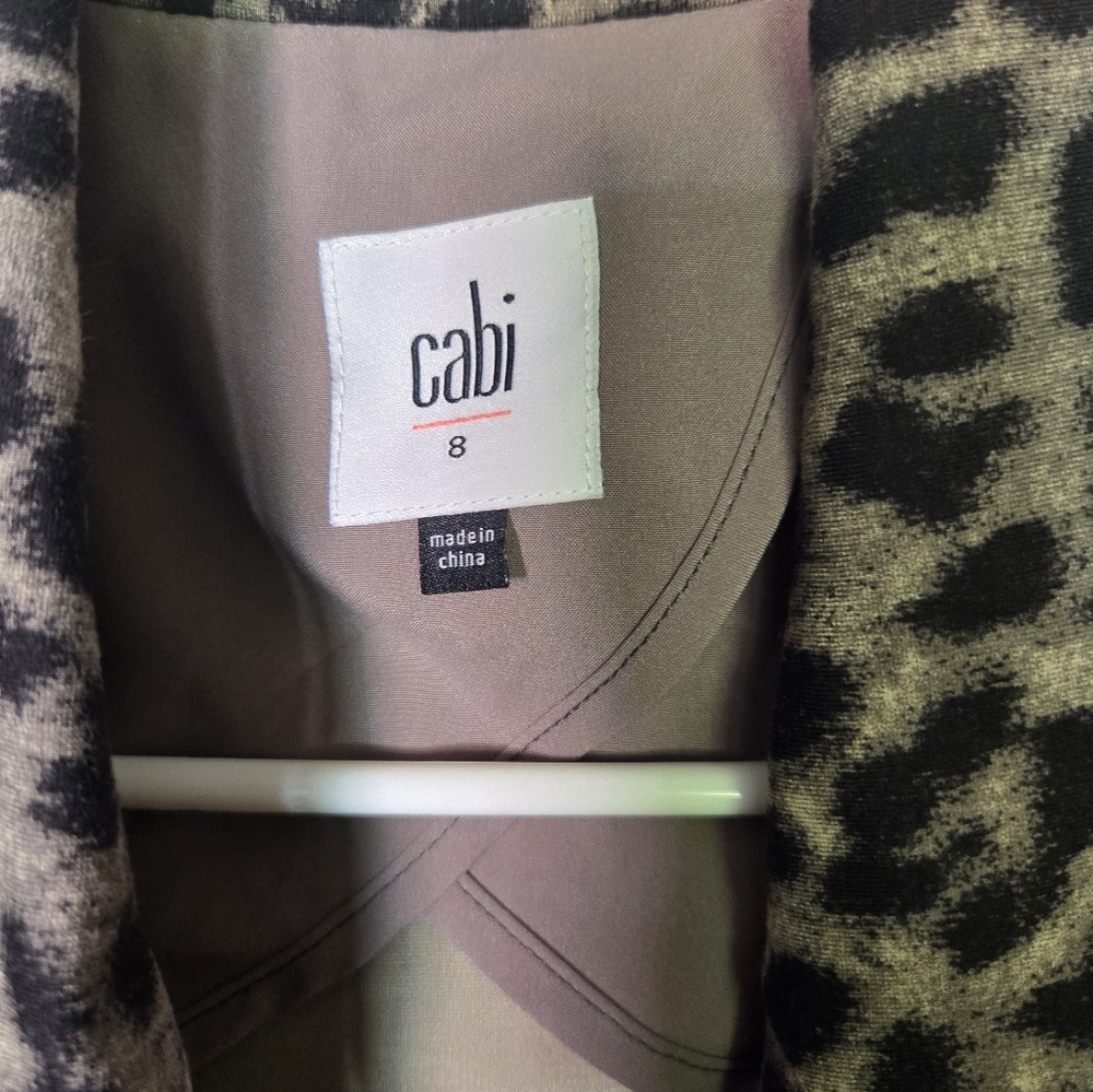 Cabi Leopard Size 8 Jacket